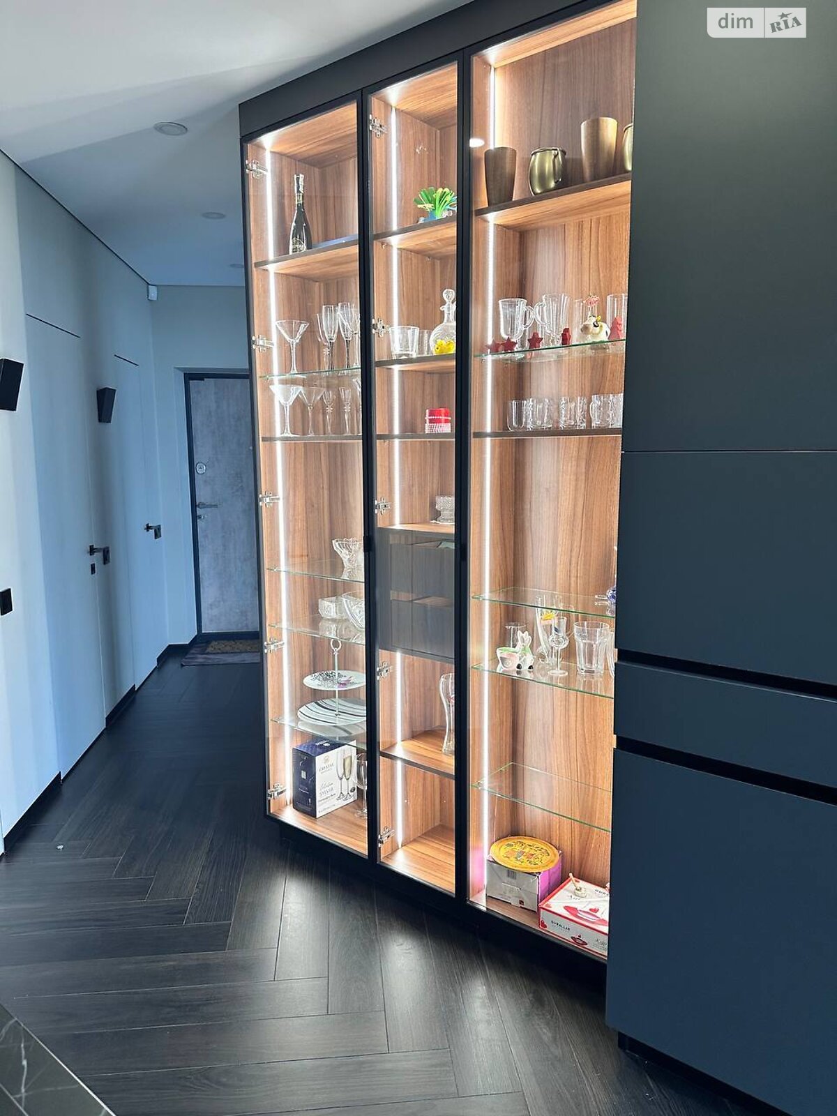 Продажа двухкомнатной квартиры в Луцке, на ул. Яровица 13, район Центр фото 1