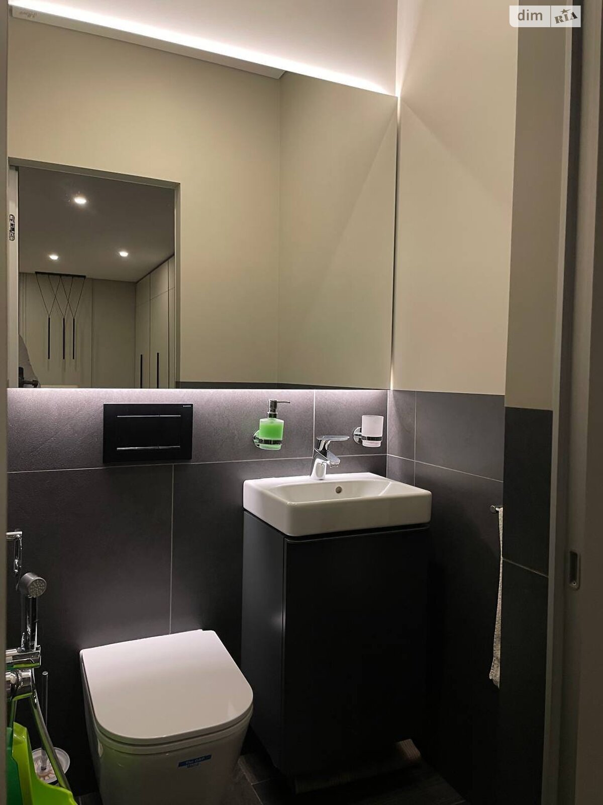 Продажа двухкомнатной квартиры в Луцке, на ул. Яровица 13, район Центр фото 1