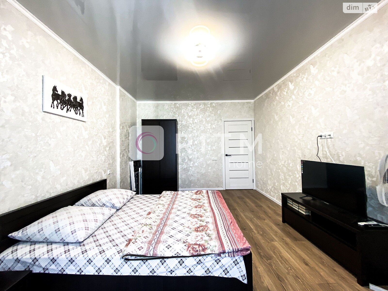 Продаж однокімнатної квартири в Луцьку, на вул. Зоряна, район Центр фото 1 Продаж однокімнатної квартири в Луцьку, на вул. Зоряна, район Центр фото 1