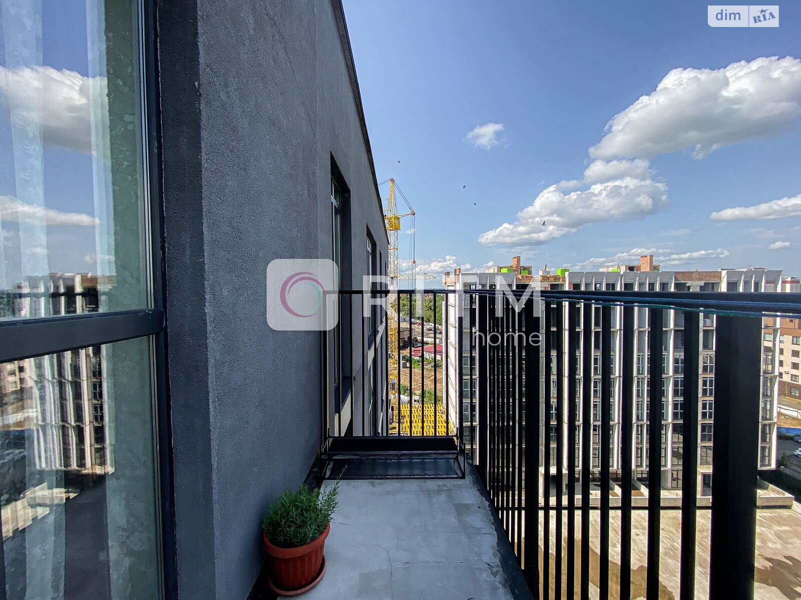 Продаж однокімнатної квартири в Луцьку, на вул. Зоряна, район Центр фото 1 Продаж однокімнатної квартири в Луцьку, на вул. Зоряна, район Центр фото 1