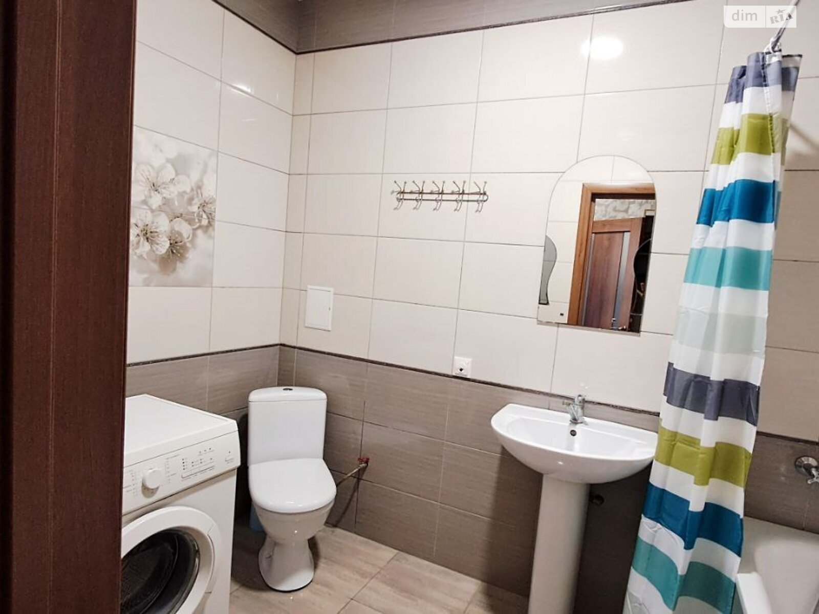 Продаж однокімнатної квартири в Луцьку, на вул. Зоряна 6, район Центр фото 1 Продаж однокімнатної квартири в Луцьку, на вул. Зоряна 6, район Центр фото 1