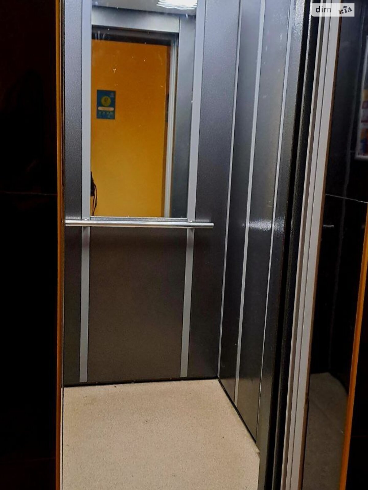 Продаж однокімнатної квартири в Луцьку, на вул. Зоряна 6, район Центр фото 1 Продаж однокімнатної квартири в Луцьку, на вул. Зоряна 6, район Центр фото 1