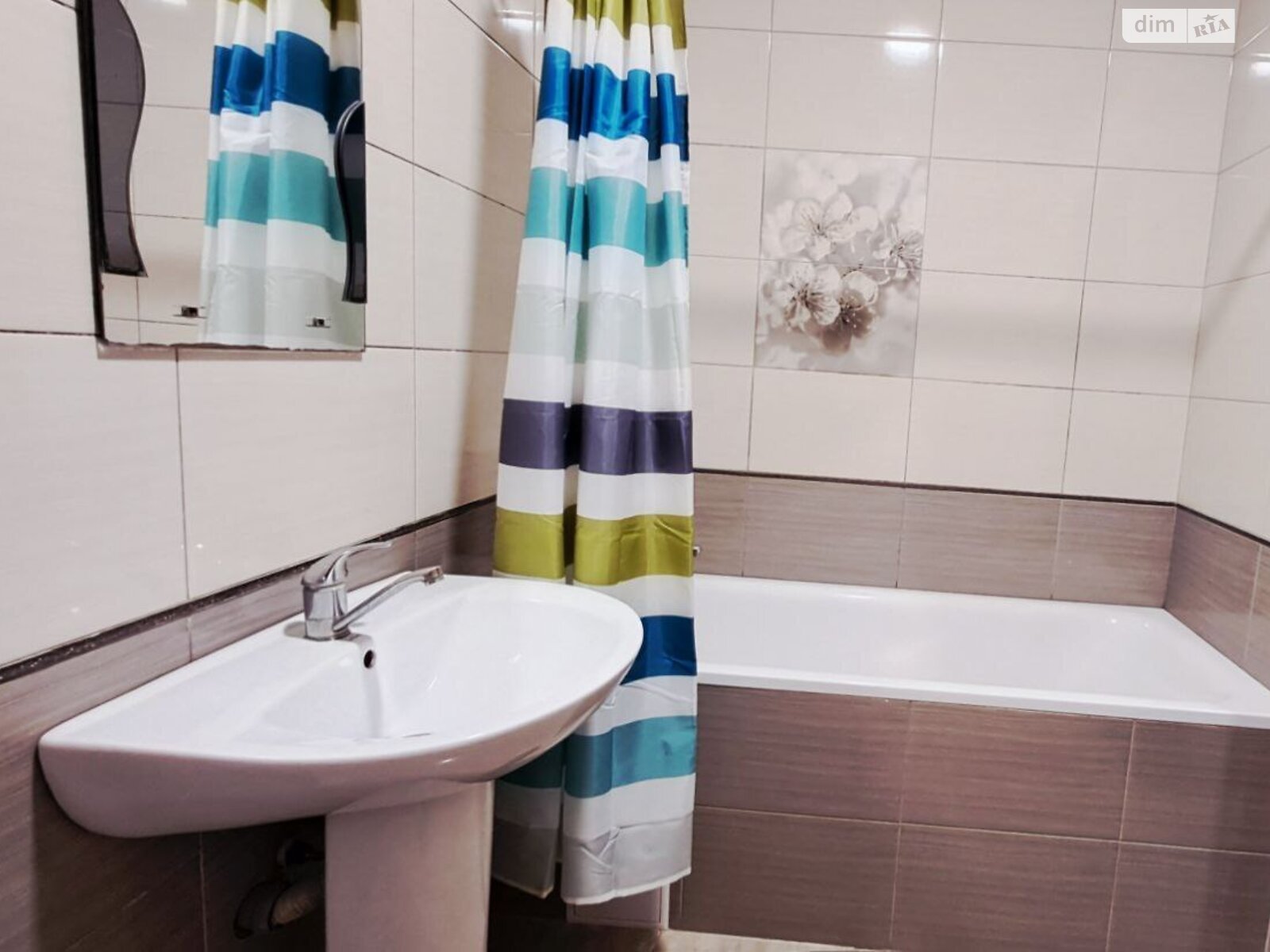 Продаж однокімнатної квартири в Луцьку, на вул. Зоряна 6, район Центр фото 1 Продаж однокімнатної квартири в Луцьку, на вул. Зоряна 6, район Центр фото 1