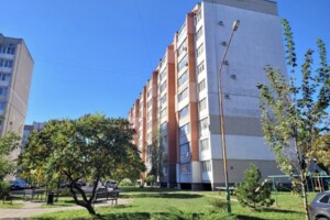 Продажа трехкомнатной квартиры в Луцке, на ул. Звездная, район Центр фото 2