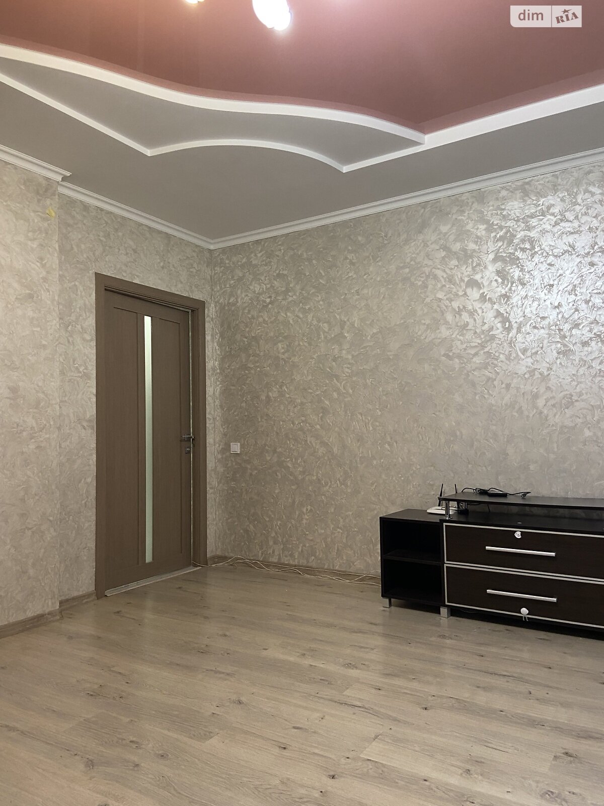 Продаж двокімнатної квартири в Луцьку, на вул. Зоряна 6, район Центр фото 1 Продаж двокімнатної квартири в Луцьку, на вул. Зоряна 6, район Центр фото 1