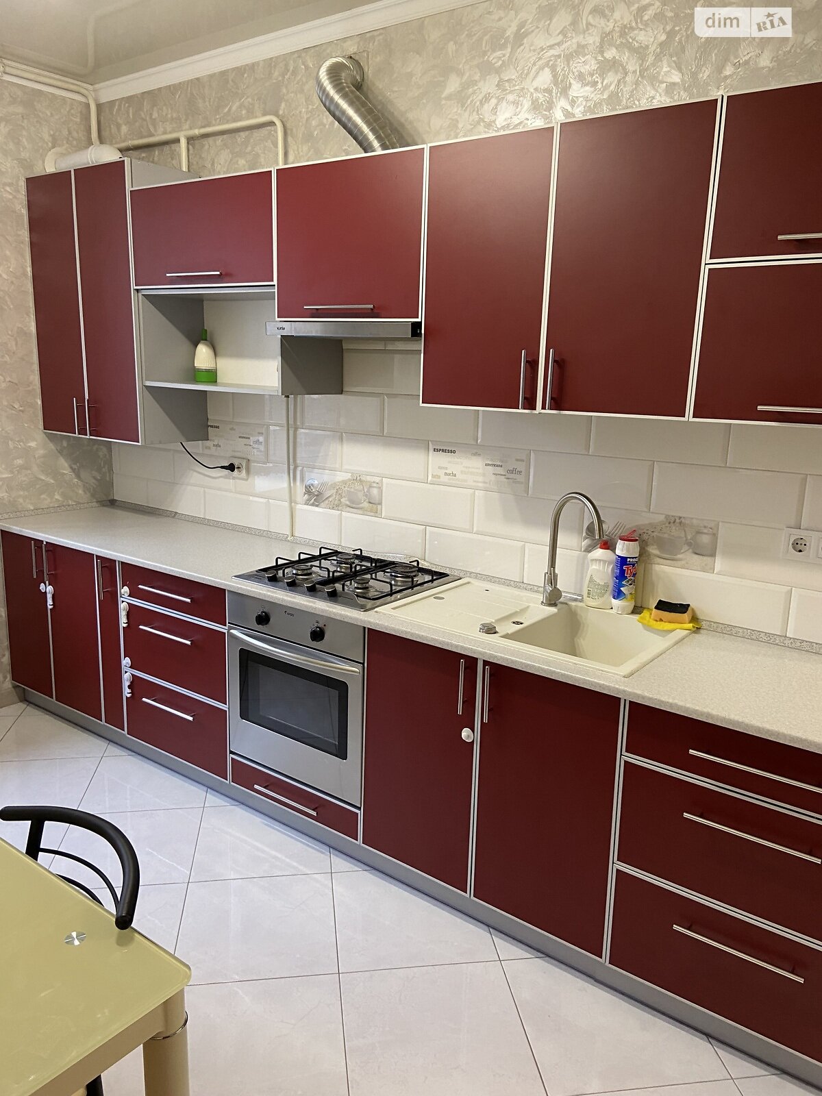 Продаж двокімнатної квартири в Луцьку, на вул. Зоряна 6, район Центр фото 1 Продаж двокімнатної квартири в Луцьку, на вул. Зоряна 6, район Центр фото 1