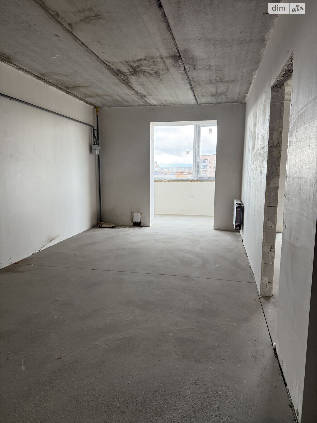 Продаж однокімнатної квартири в Луцьку, на просп. Відродження 32, фото 1