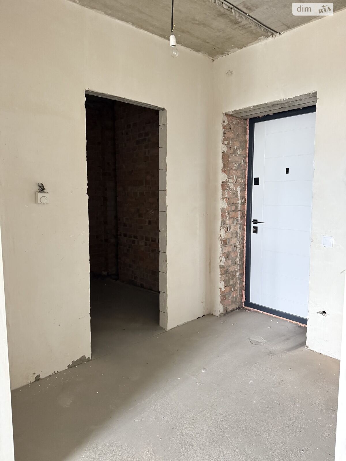 Продаж однокімнатної квартири в Луцьку, на просп. Відродження 32, фото 1