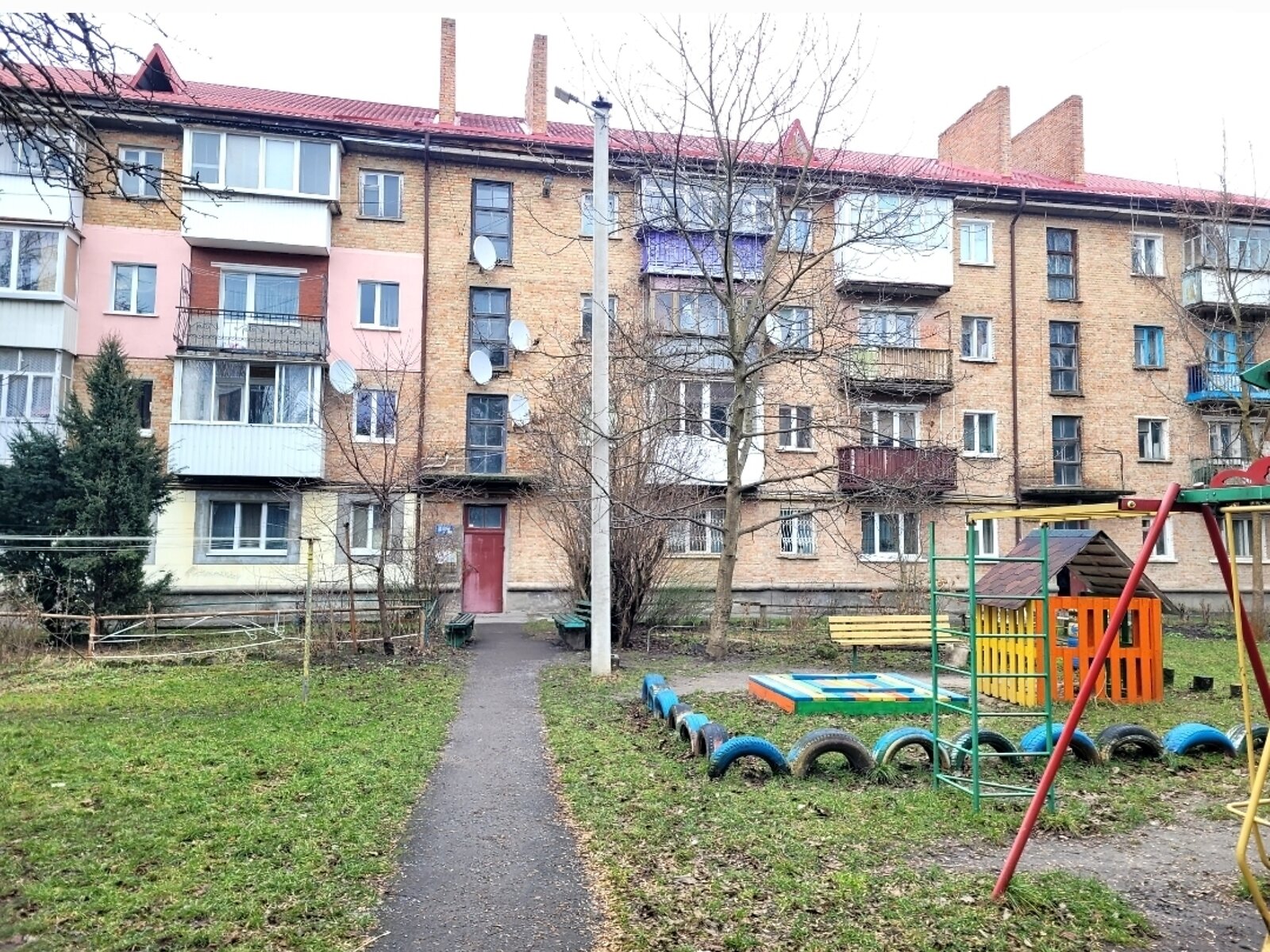 Продажа однокомнатной квартиры в Луцке, на просп. Грушевского Президента, район Завокзальный фото 1
