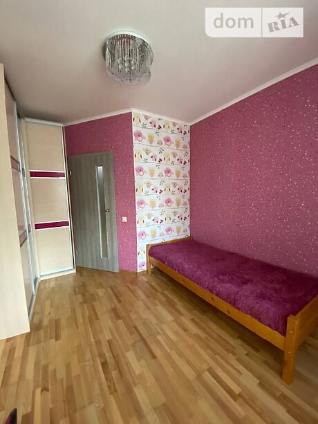 Продажа трехкомнатной квартиры в Луцке, на ул. Арцеулова 12 район Завокзальный фото 1 Продажа трехкомнатной квартиры в Луцке, на ул. Арцеулова 12 район Завокзальный фото 1