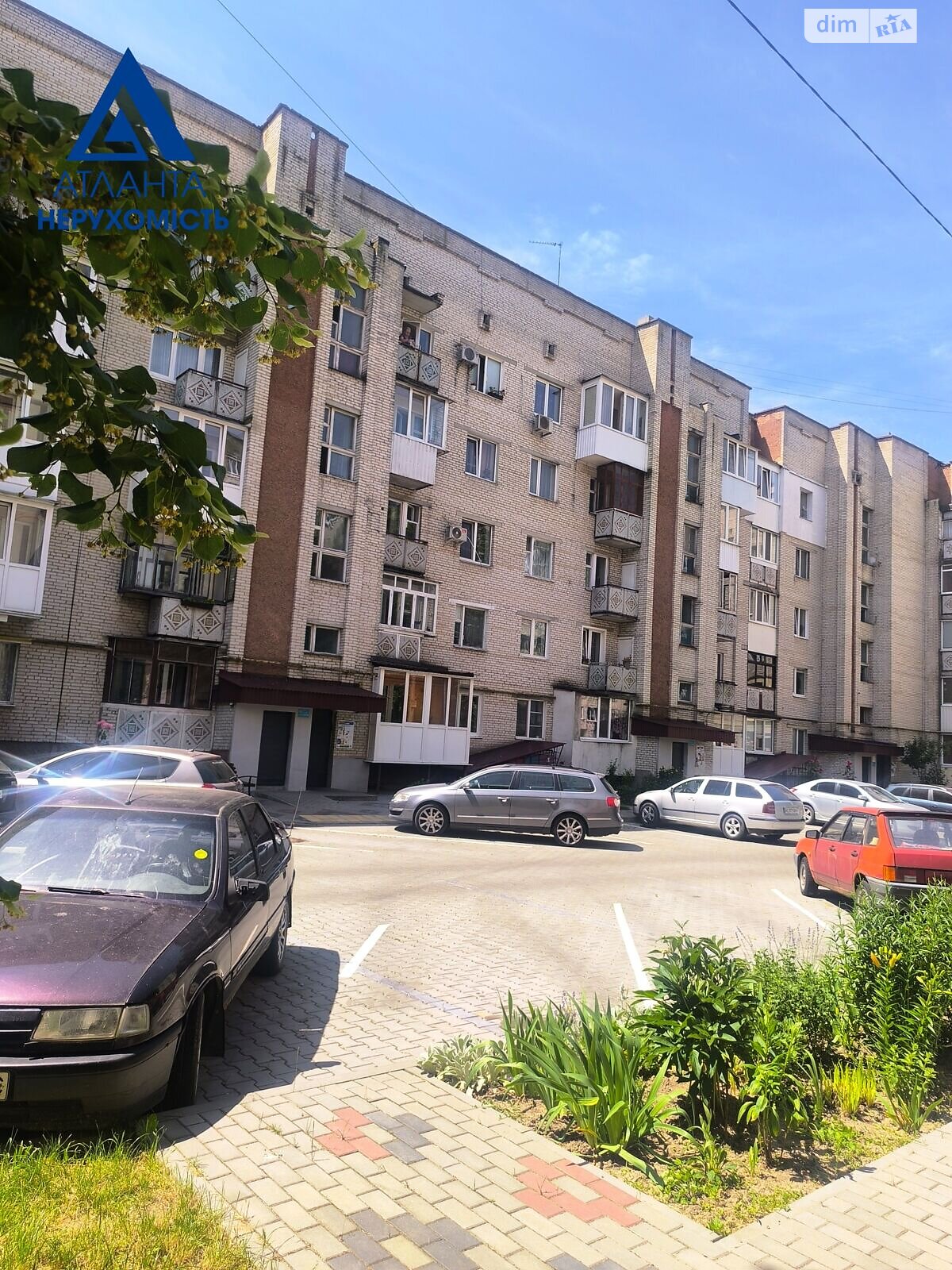 Продажа двухкомнатной квартиры в Луцке, на ул. Кравчука 20, район Завокзальный фото 1 Продажа двухкомнатной квартиры в Луцке, на ул. Кравчука 20, район Завокзальный фото 1