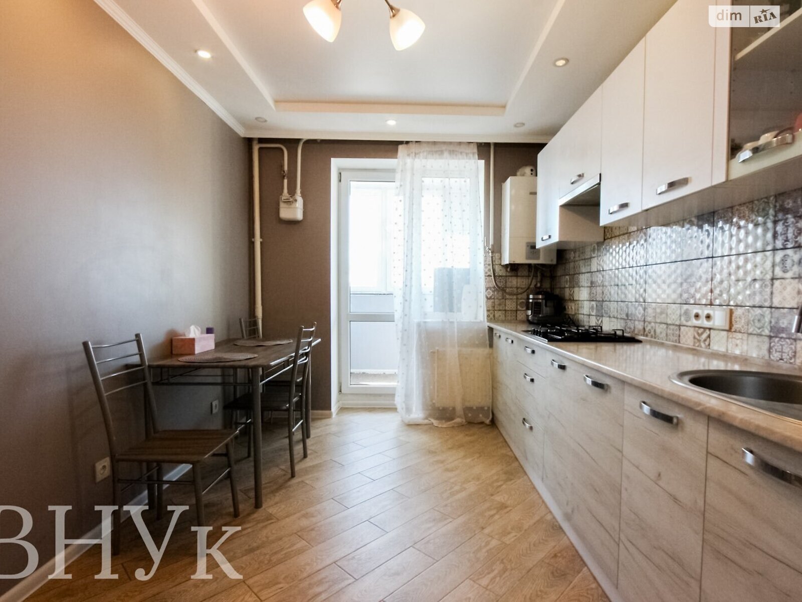 Продаж однокімнатної квартири в Луцьку, на просп. Перемоги 32А, район Завокзальне фото 1 Продаж однокімнатної квартири в Луцьку, на просп. Перемоги 32А, район Завокзальне фото 1