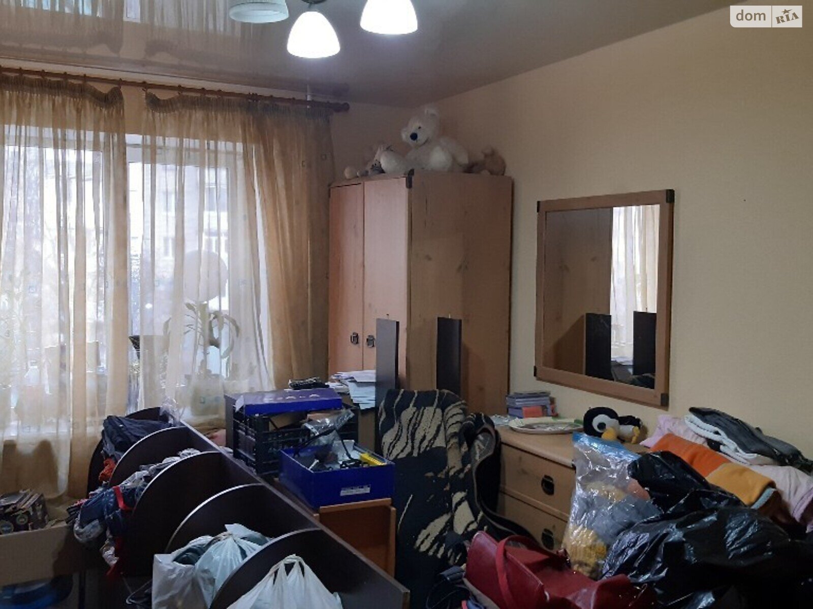 Продажа трехкомнатной квартиры в Луцке, на Артемовського Гулака 25А, район Завокзальный фото 1