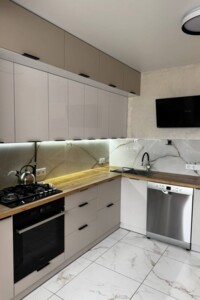 Продаж двокімнатної квартири в Луцьку, на вул. Зоряна, фото 2