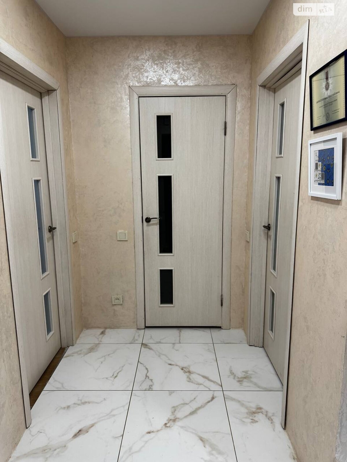 Продаж двокімнатної квартири в Луцьку, на вул. Зоряна, фото 1