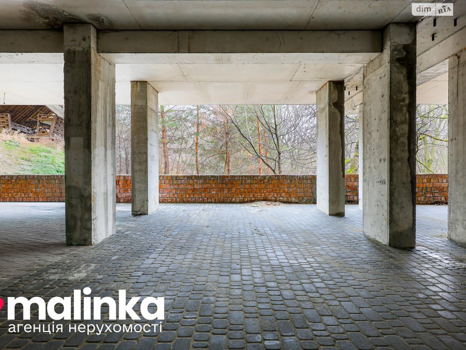 Продаж трикімнатної квартири в Львові, на вул. Пасічна 94Б, район Батальна фото 1 Продаж трикімнатної квартири в Львові, на вул. Пасічна 94Б, район Батальна фото 1