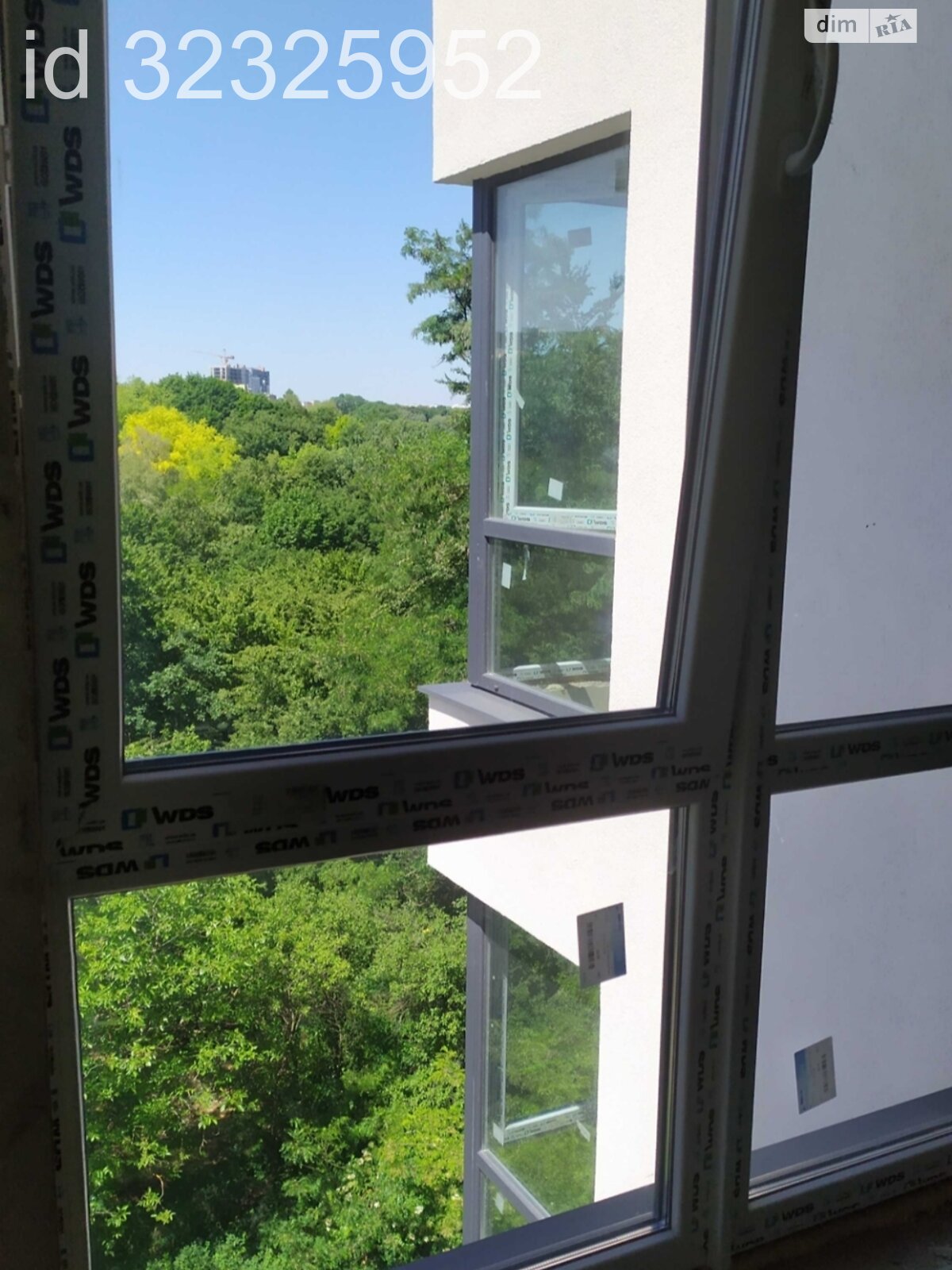 Продаж трикімнатної квартири в Львові, на вул. Пасічна, район Батальна фото 1 Продаж трикімнатної квартири в Львові, на вул. Пасічна, район Батальна фото 1