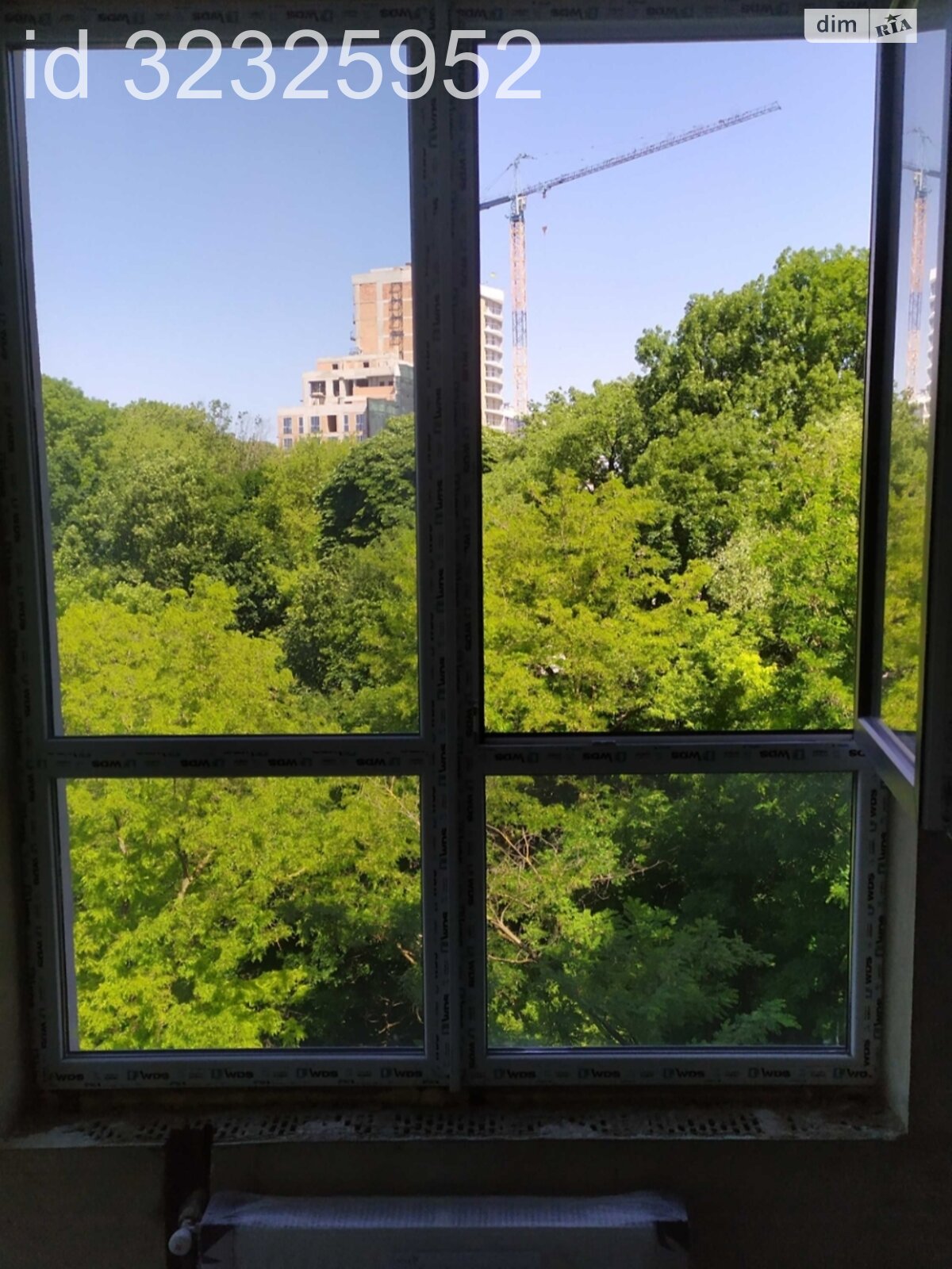 Продаж трикімнатної квартири в Львові, на вул. Пасічна, район Батальна фото 1 Продаж трикімнатної квартири в Львові, на вул. Пасічна, район Батальна фото 1