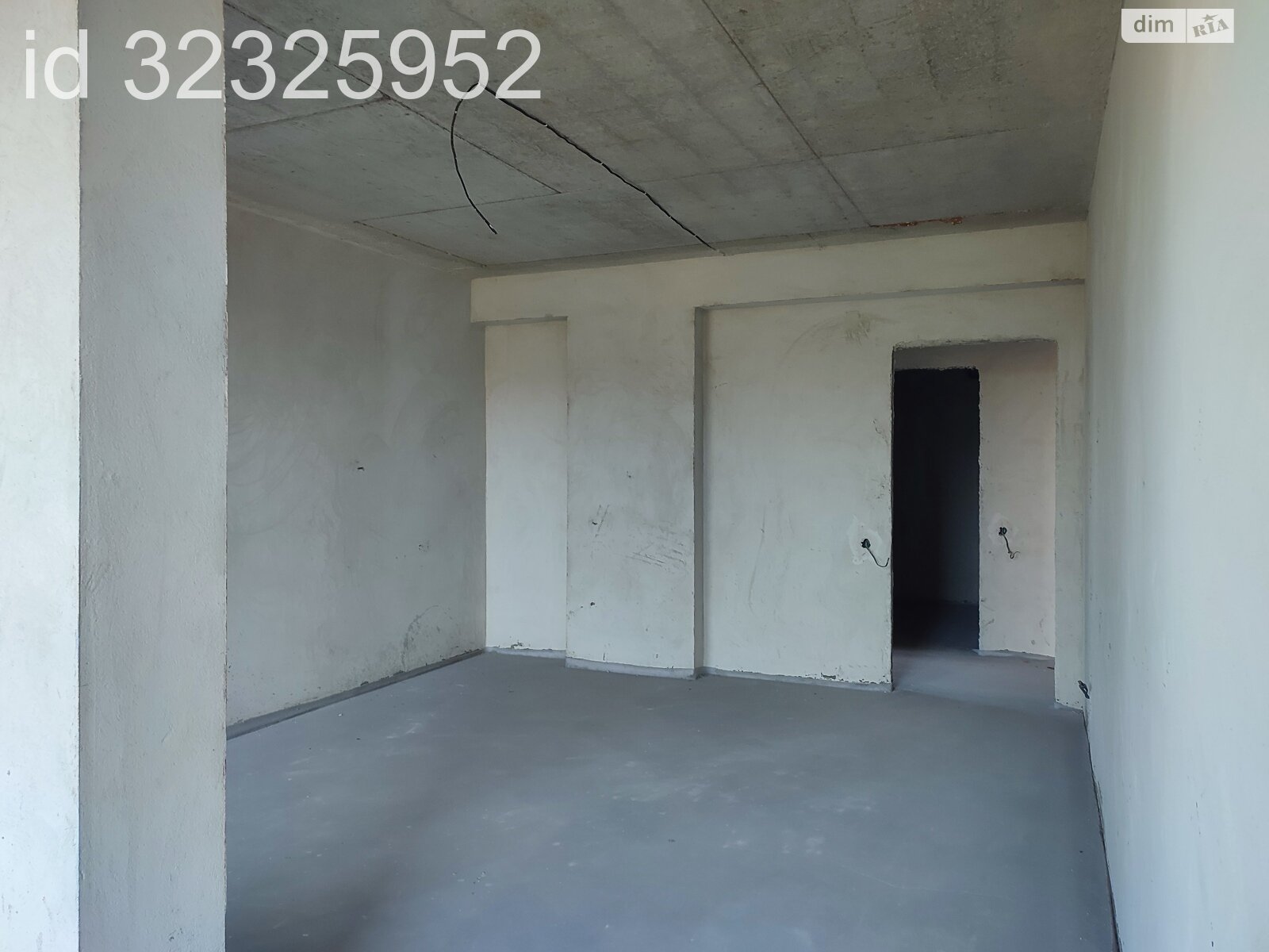 Продаж трикімнатної квартири в Львові, на вул. Пасічна, район Батальна фото 1 Продаж трикімнатної квартири в Львові, на вул. Пасічна, район Батальна фото 1
