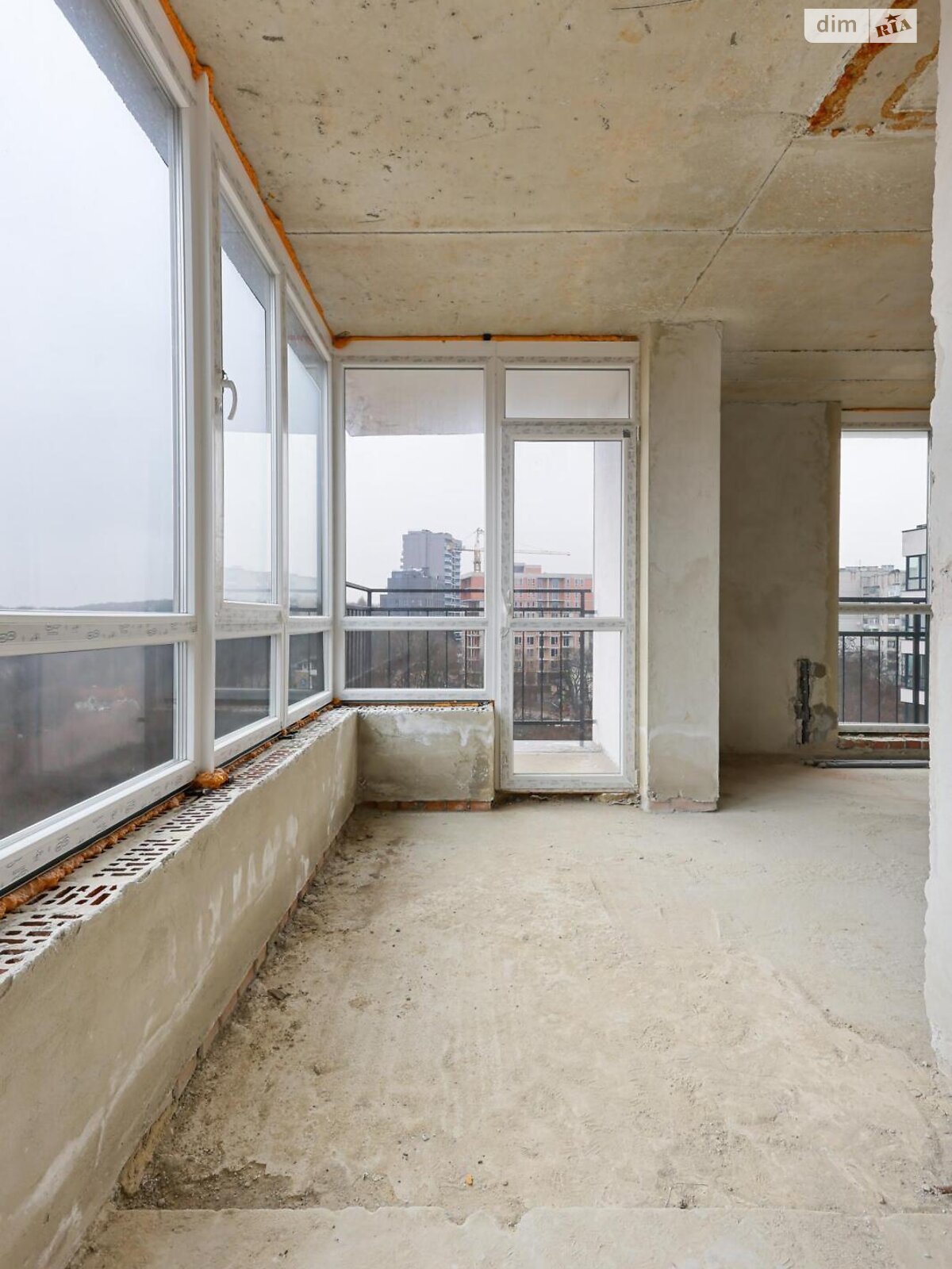 Продажа трехкомнатной квартиры в Львове, на ул. Пасечная, кв. 21, район Батальная фото 1 Продажа трехкомнатной квартиры в Львове, на ул. Пасечная, кв. 21, район Батальная фото 1