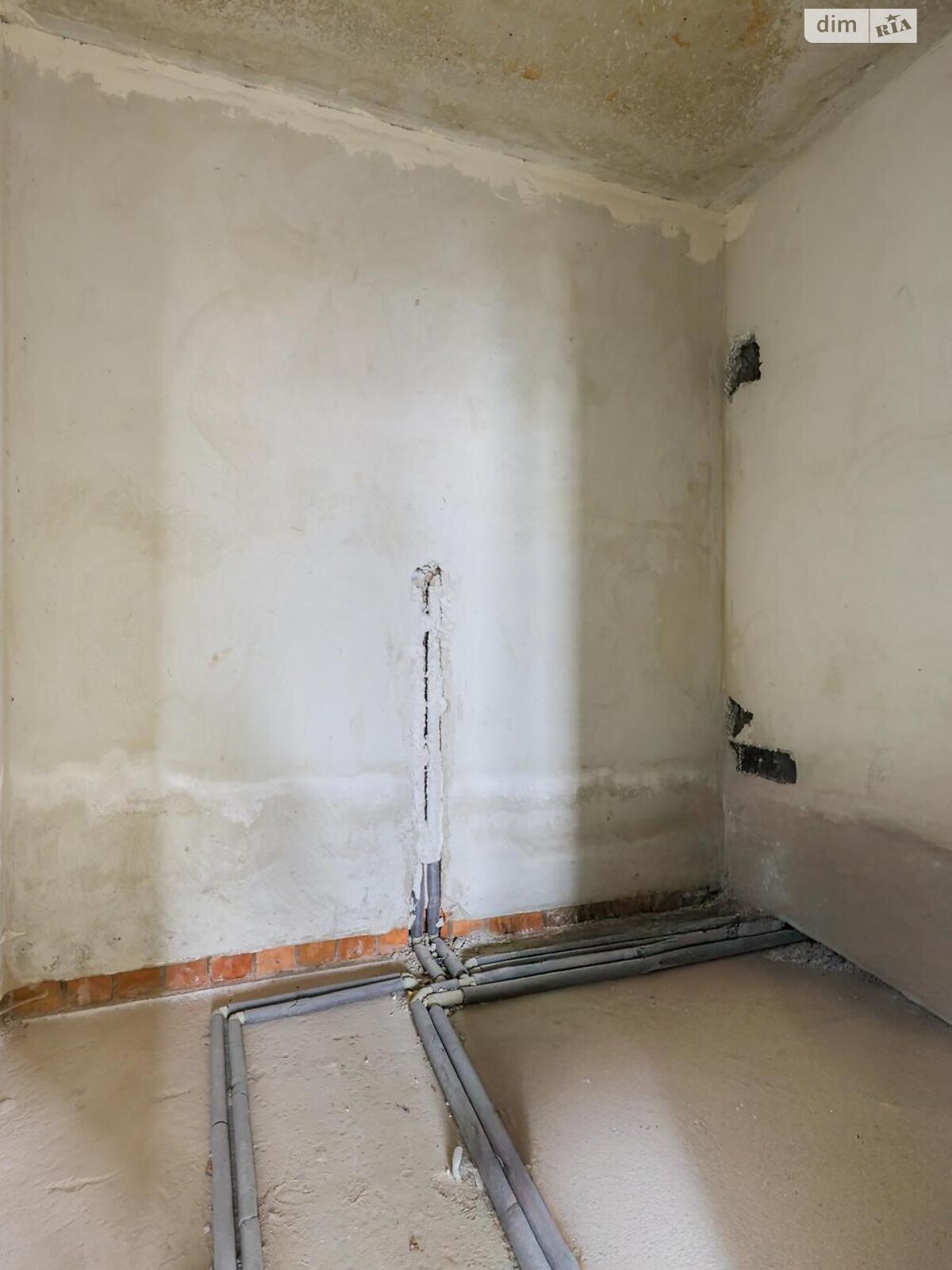 Продажа трехкомнатной квартиры в Львове, на ул. Пасечная, кв. 21, район Батальная фото 1 Продажа трехкомнатной квартиры в Львове, на ул. Пасечная, кв. 21, район Батальная фото 1