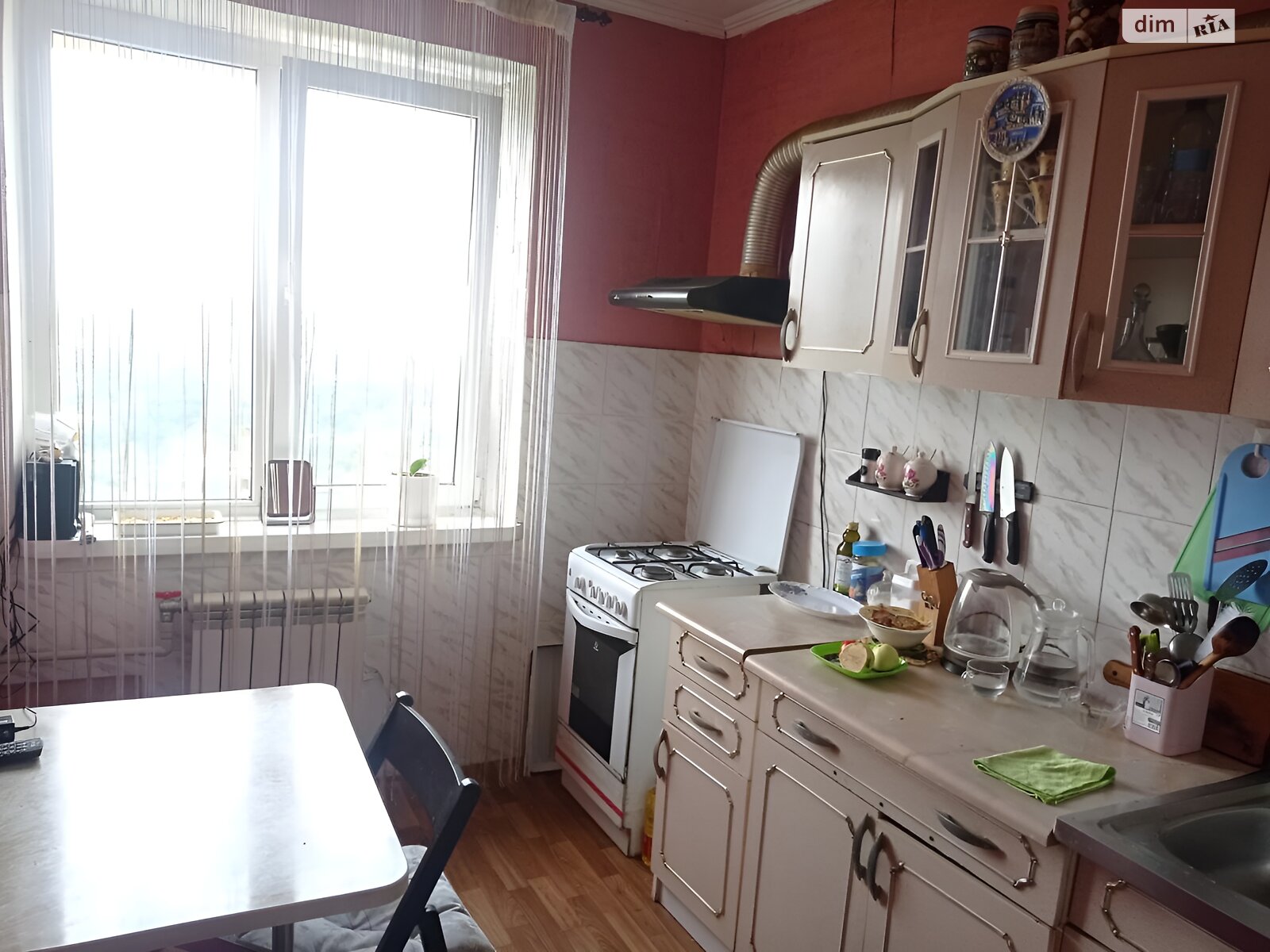 Продажа трехкомнатной квартиры в Львове, на ул. Шафарика, район Батальная фото 1 Продажа трехкомнатной квартиры в Львове, на ул. Шафарика, район Батальная фото 1