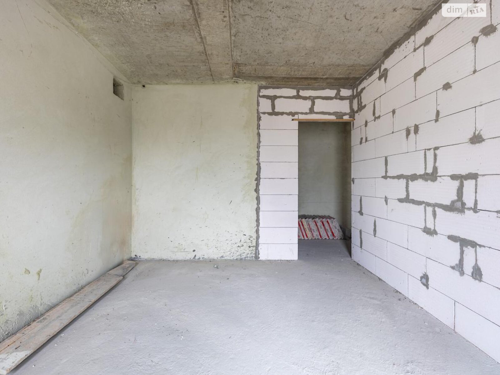 Продажа трехкомнатной квартиры в Львове, на ул. Шафарика 6А, район Батальная фото 1