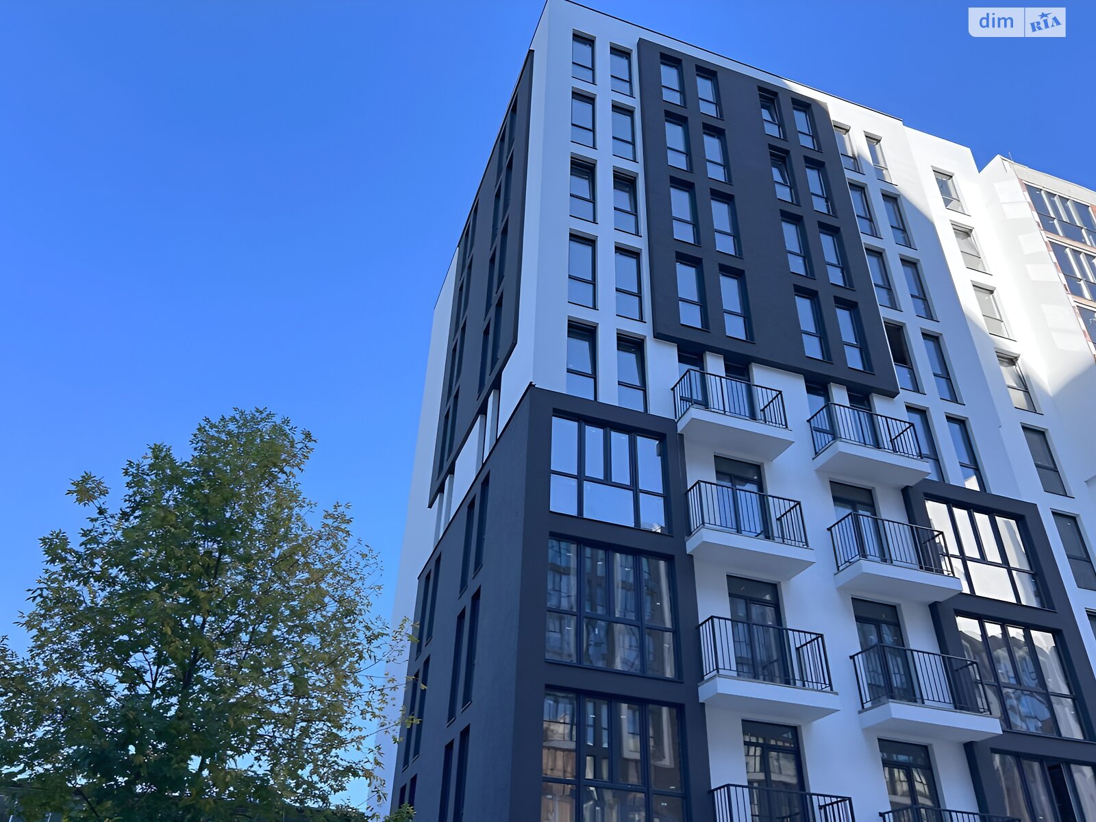 Продажа двухкомнатной квартиры в Львове, на ул. Вашингтона Джорджа 1, район Батальная фото 1 Продажа двухкомнатной квартиры в Львове, на ул. Вашингтона Джорджа 1, район Батальная фото 1