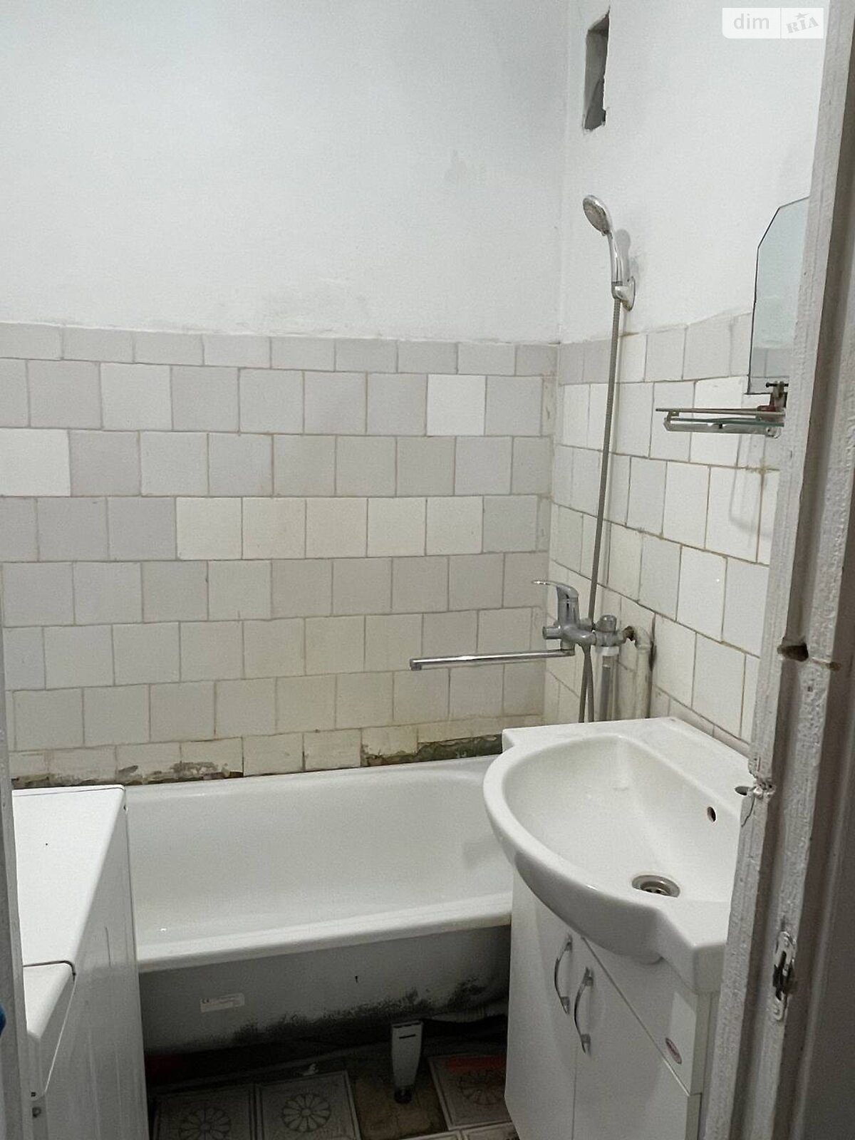 Продажа трехкомнатной квартиры в Львове, на ул. Вашингтона Джорджа 17, район Батальная фото 1 Продажа трехкомнатной квартиры в Львове, на ул. Вашингтона Джорджа 17, район Батальная фото 1