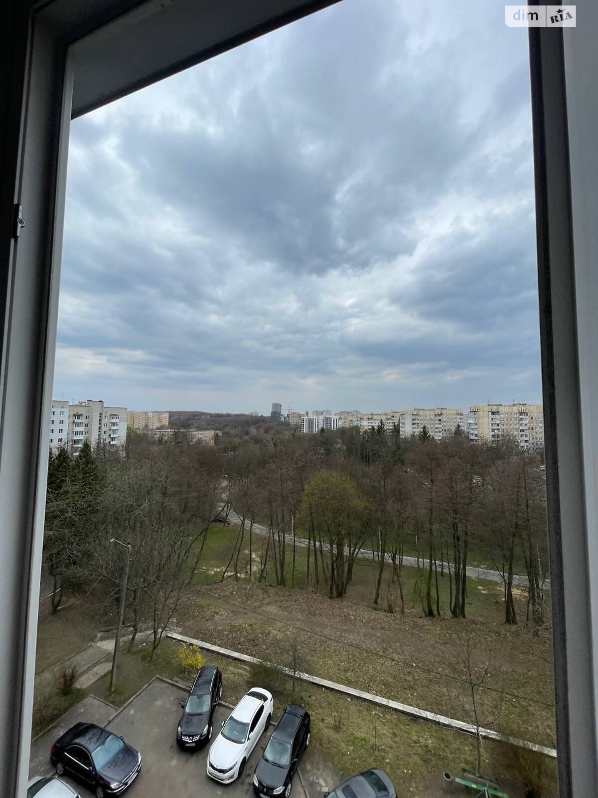 Продажа трехкомнатной квартиры в Львове, на ул. Вашингтона Джорджа 17, район Батальная фото 1 Продажа трехкомнатной квартиры в Львове, на ул. Вашингтона Джорджа 17, район Батальная фото 1