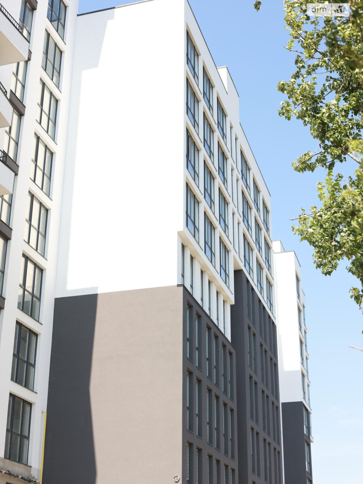 Продажа двухкомнатной квартиры в Львове, на ул. Вашингтона Джорджа 1, район Батальная фото 1