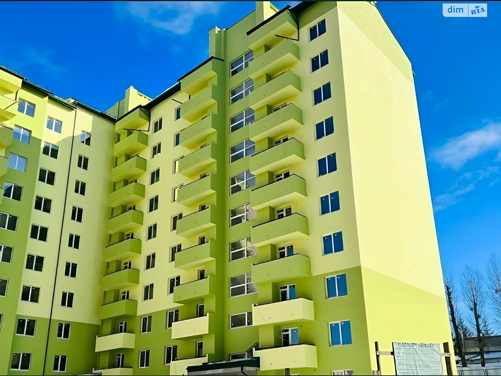 Продаж трикімнатної квартири в Львові, на вул. Зелена, район Батальна фото 1 Продаж трикімнатної квартири в Львові, на вул. Зелена, район Батальна фото 1