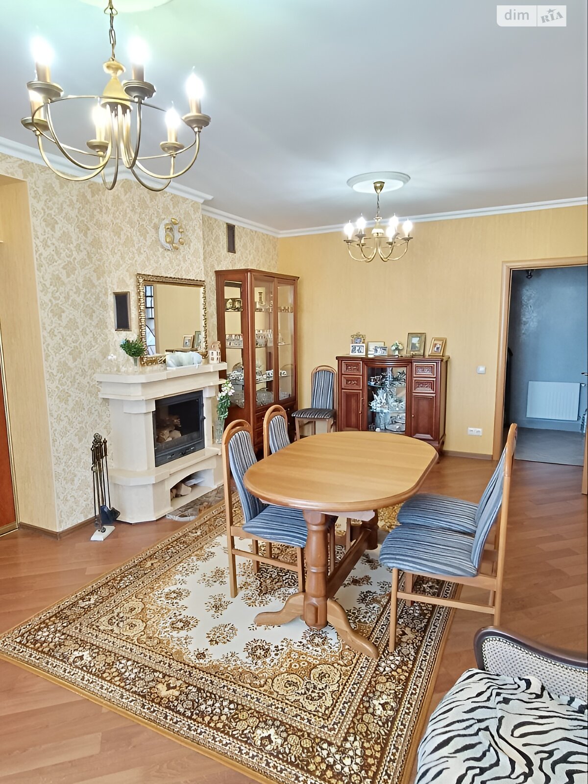 Продаж чотирикімнатної квартири в Львові, на вул. Зелена 115Ж, район Батальна фото 1 Продаж чотирикімнатної квартири в Львові, на вул. Зелена 115Ж, район Батальна фото 1