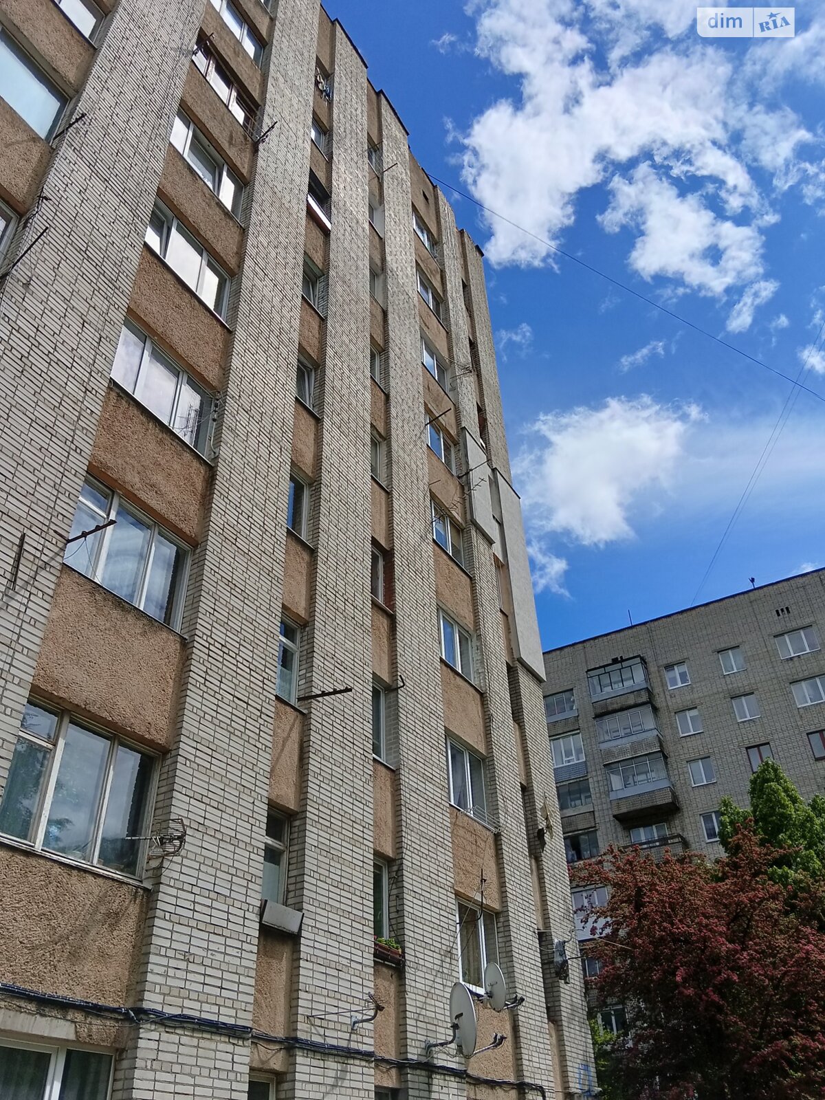 Продажа однокомнатной квартиры в Львове, на ул. Лисеницкая 13, район Батальная фото 1 Продажа однокомнатной квартиры в Львове, на ул. Лисеницкая 13, район Батальная фото 1