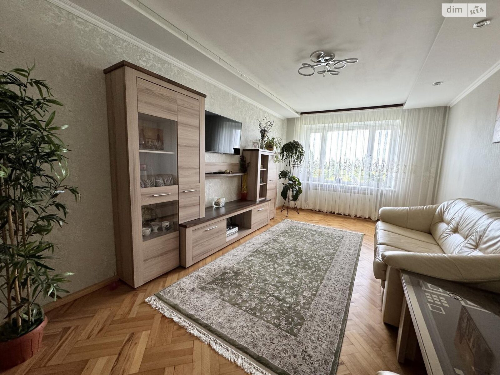 Продаж трикімнатної квартири в Львові, на вул. Демнянська 8, район Боднарівка фото 1 Продаж трикімнатної квартири в Львові, на вул. Демнянська 8, район Боднарівка фото 1