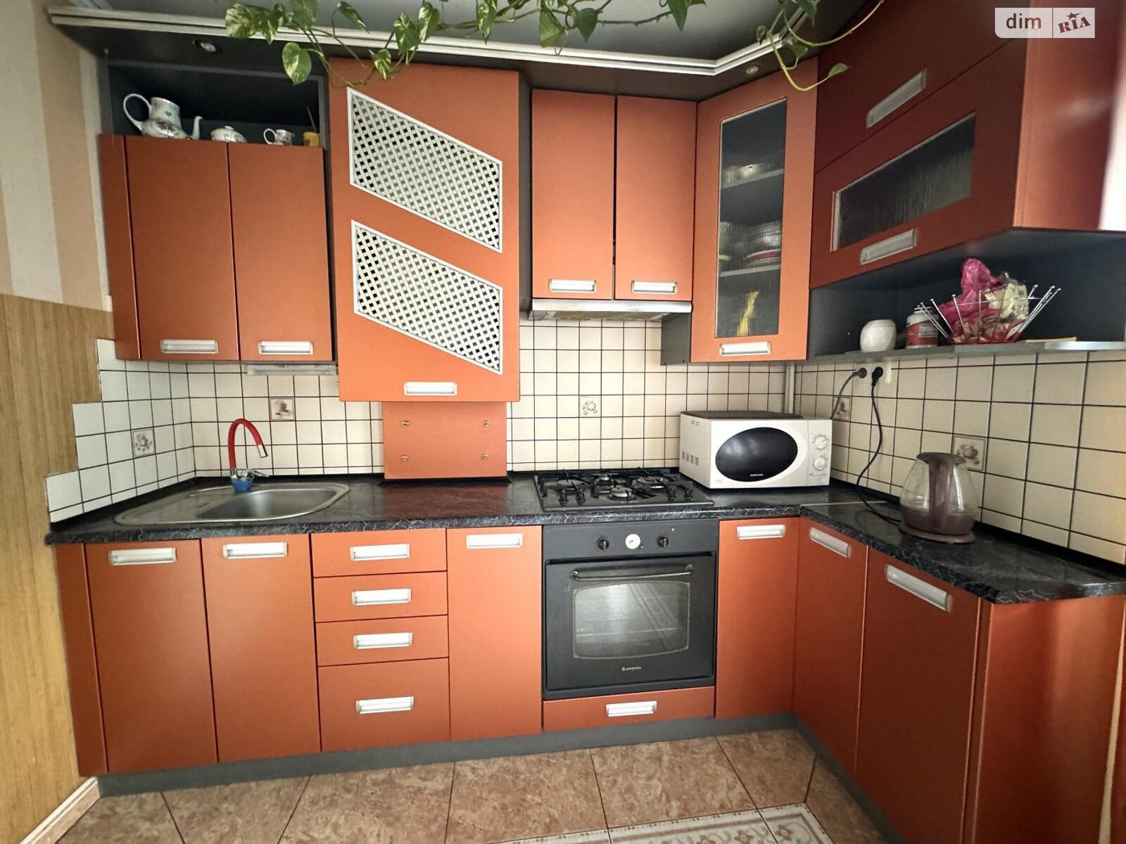 Продаж трикімнатної квартири в Львові, на вул. Демнянська 8, район Боднарівка фото 1 Продаж трикімнатної квартири в Львові, на вул. Демнянська 8, район Боднарівка фото 1