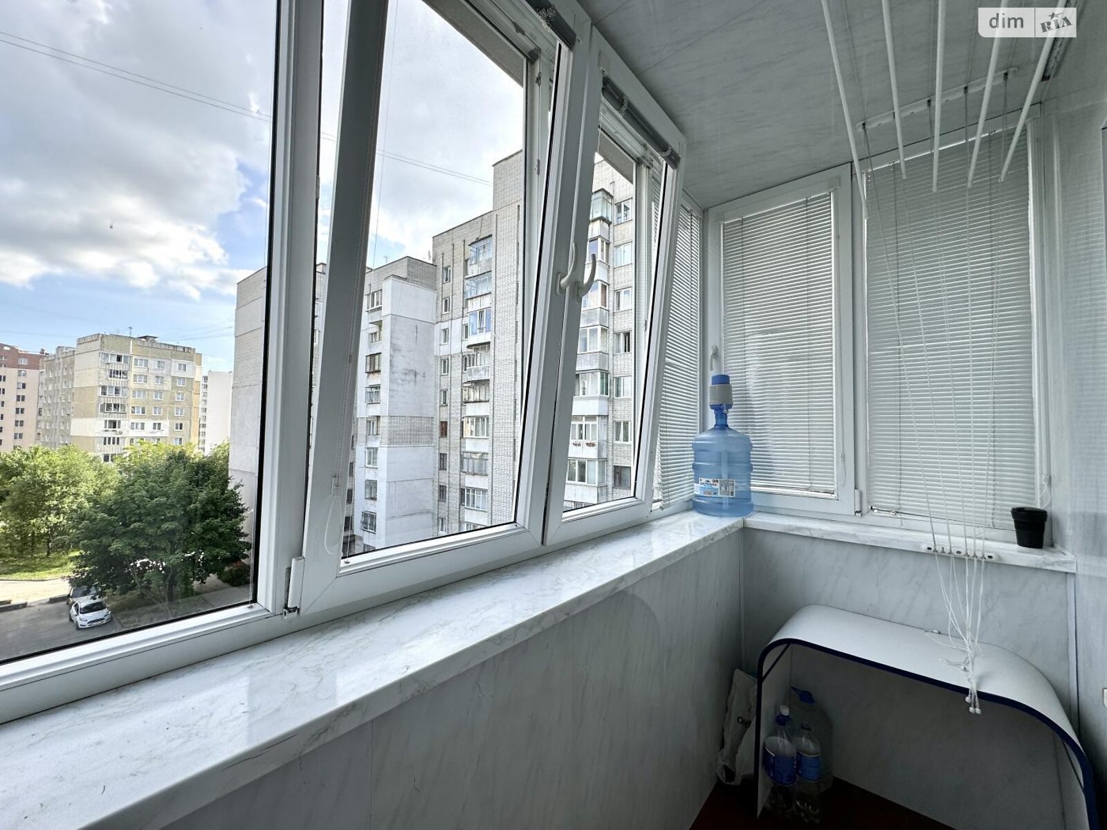 Продаж трикімнатної квартири в Львові, на вул. Демнянська 8, район Боднарівка фото 1 Продаж трикімнатної квартири в Львові, на вул. Демнянська 8, район Боднарівка фото 1