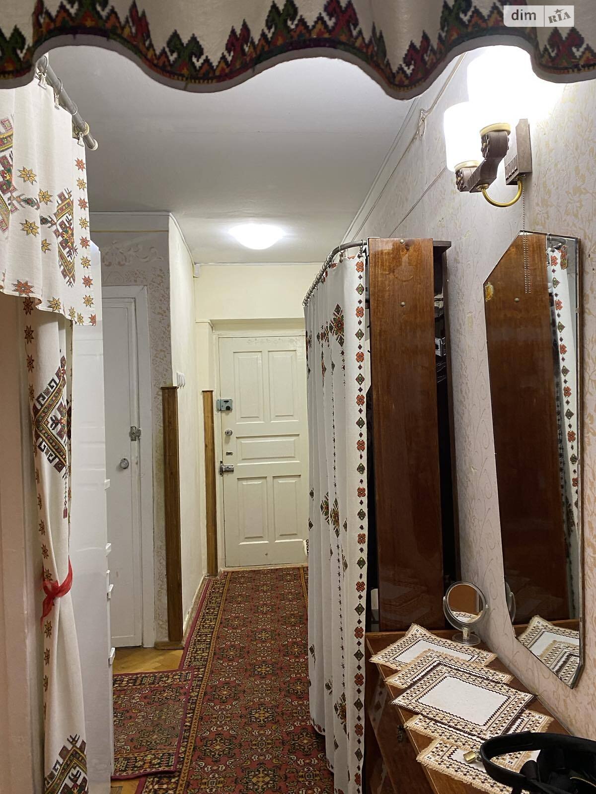 Продажа трехкомнатной квартиры в Львове, на ул. Гашека Ярослава 19, кв. 8, район Боднаровка фото 1