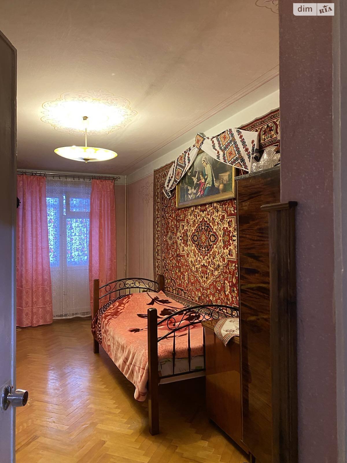 Продажа трехкомнатной квартиры в Львове, на ул. Гашека Ярослава 19, кв. 8, район Боднаровка фото 1