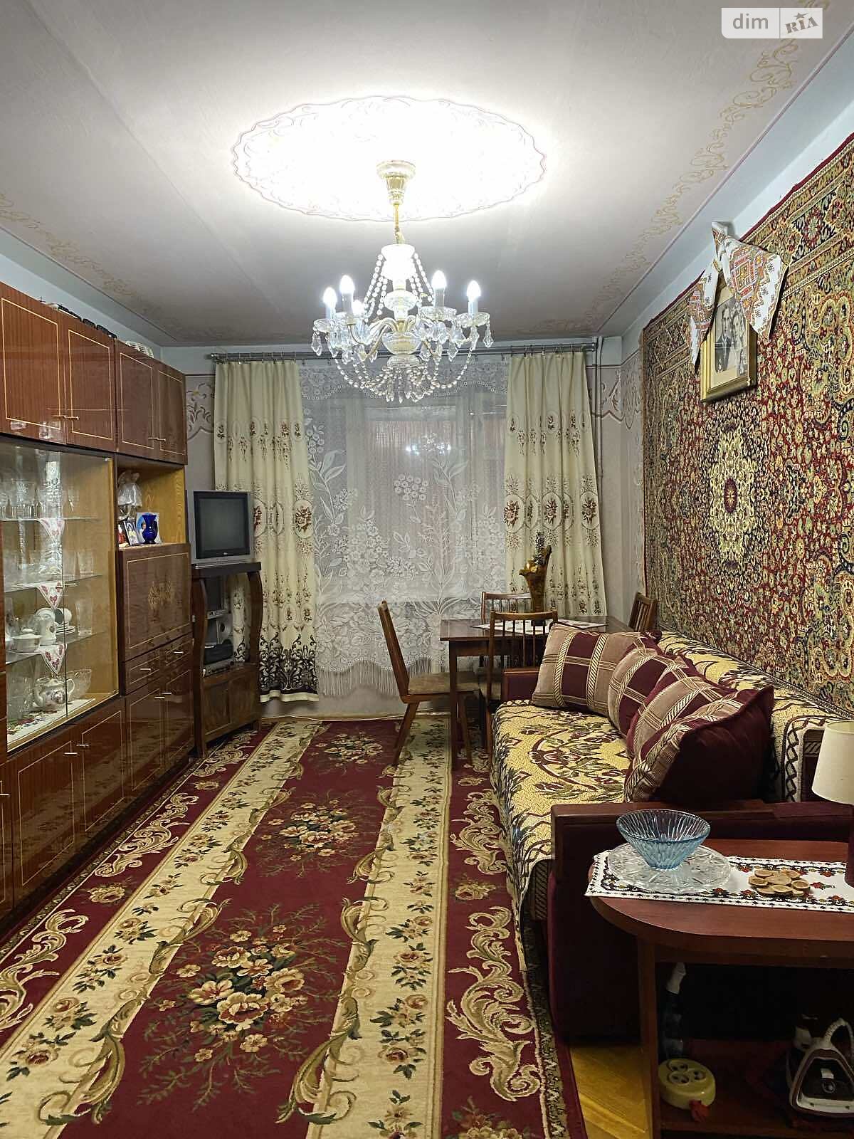 Продажа трехкомнатной квартиры в Львове, на ул. Гашека Ярослава 19, кв. 8, район Боднаровка фото 1