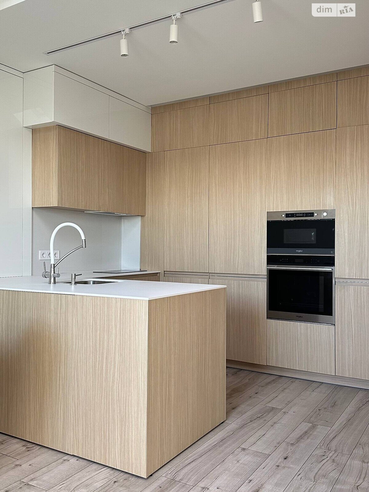 Продажа двухкомнатной квартиры в Львове, на ул. Стрыйская 111Г, район Боднаровка фото 1