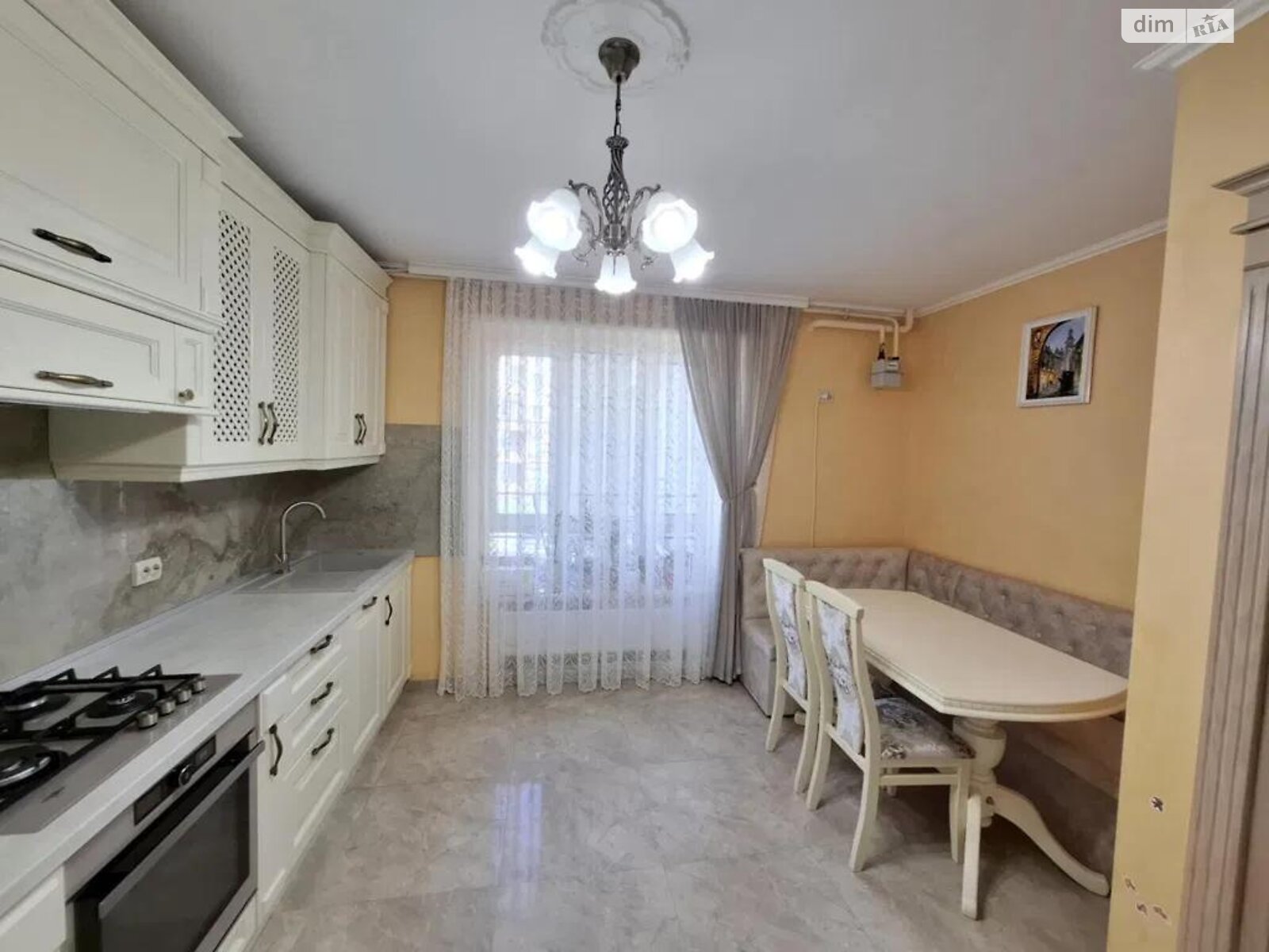 Продажа трехкомнатной квартиры в Львове, на ул. Стрыйская 115, район Боднаровка фото 1