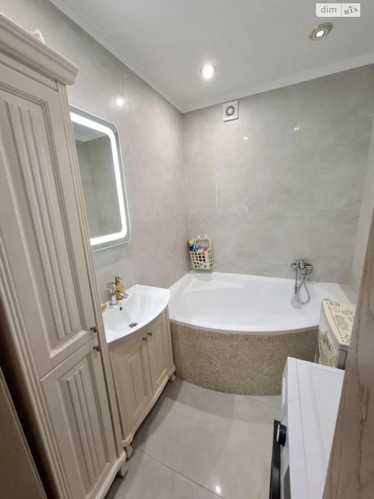 Продажа трехкомнатной квартиры в Львове, на ул. Стрыйская 115, район Боднаровка фото 1