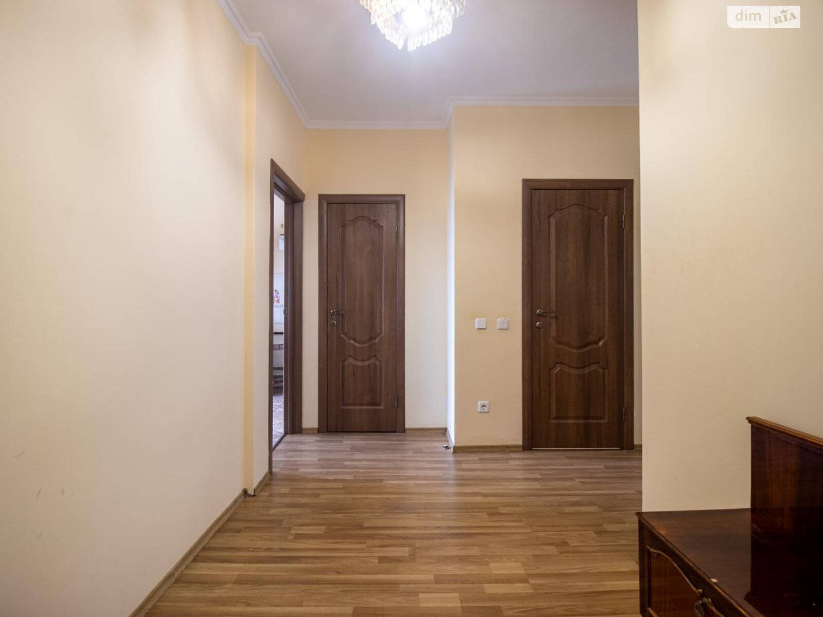 Продаж двокімнатної квартири в Львові, на вул. Кравченко Уляни, район Богданівка фото 1 Продаж двокімнатної квартири в Львові, на вул. Кравченко Уляни, район Богданівка фото 1