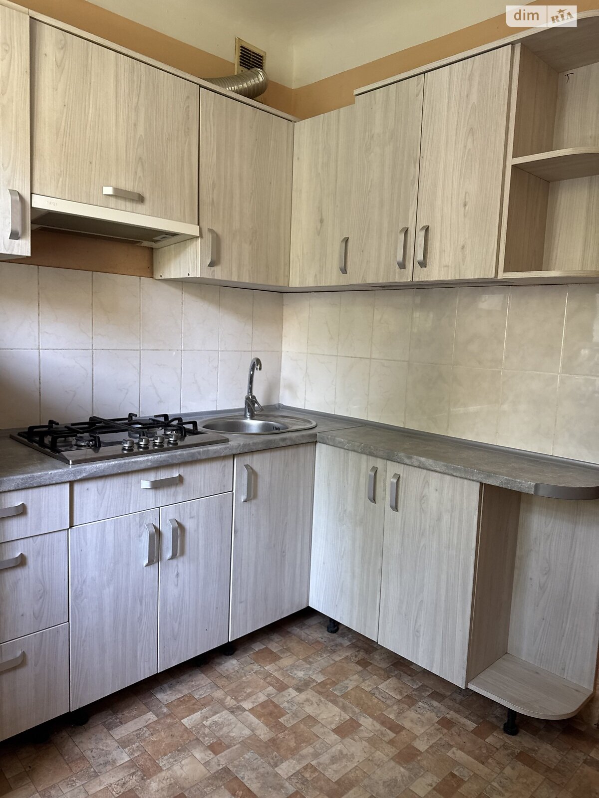 Продажа трехкомнатной квартиры в Львове, на ул. Окружная, район Богдановка фото 1 Продажа трехкомнатной квартиры в Львове, на ул. Окружная, район Богдановка фото 1