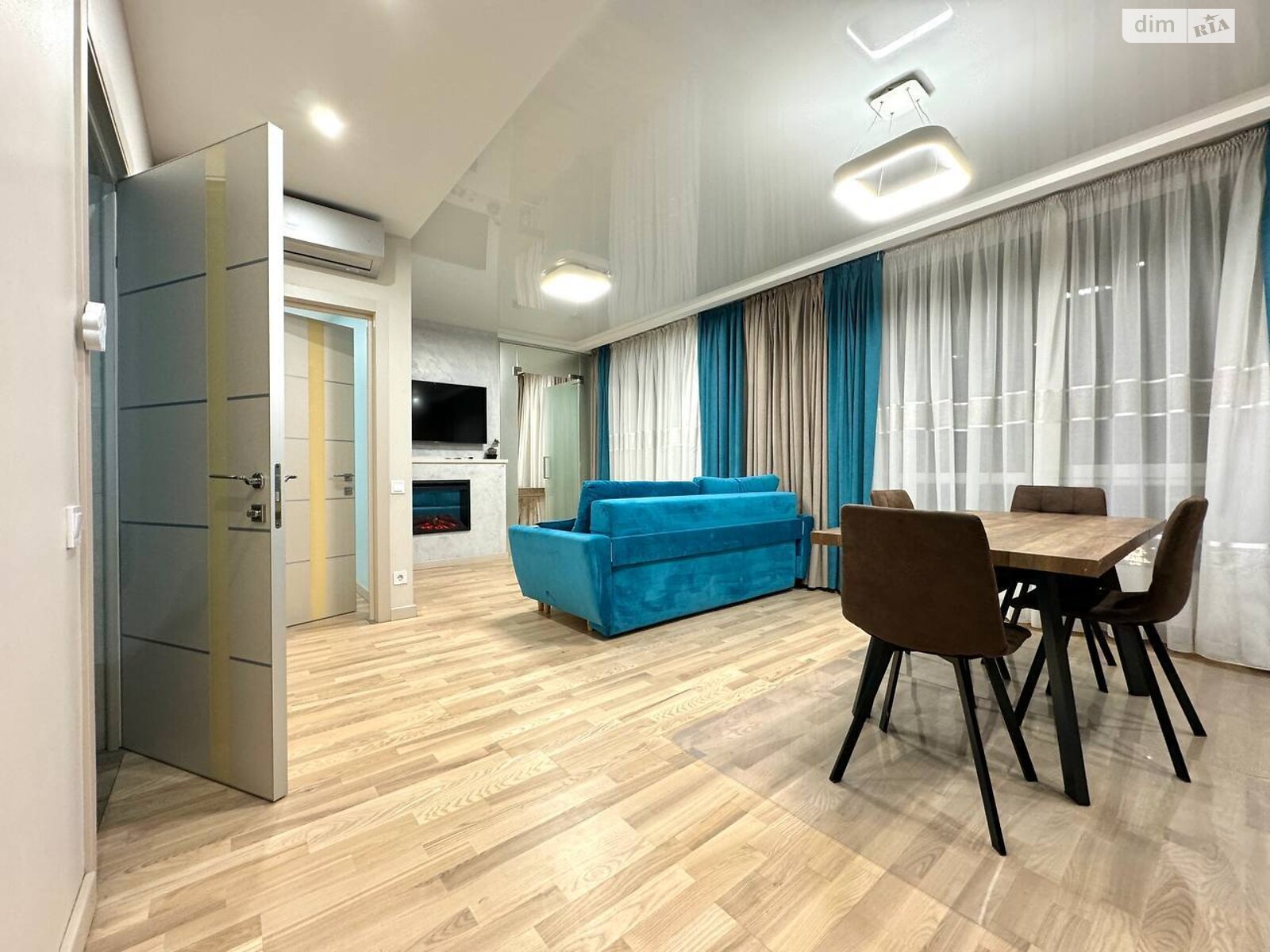 Продажа двухкомнатной квартиры в Львове, на просп. Черновола Вячеслава 69, фото 1 Продажа двухкомнатной квартиры в Львове, на просп. Черновола Вячеслава 69, фото 1