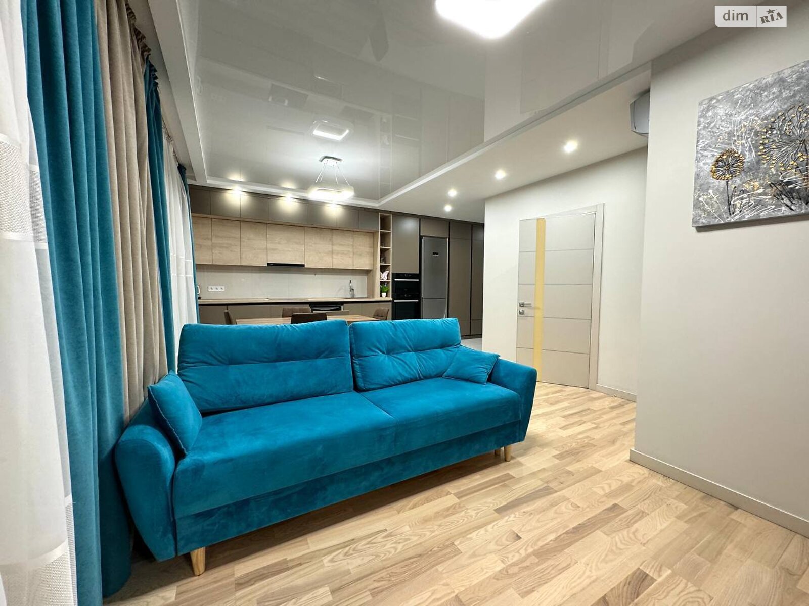 Продажа двухкомнатной квартиры в Львове, на просп. Черновола Вячеслава 69, фото 1 Продажа двухкомнатной квартиры в Львове, на просп. Черновола Вячеслава 69, фото 1