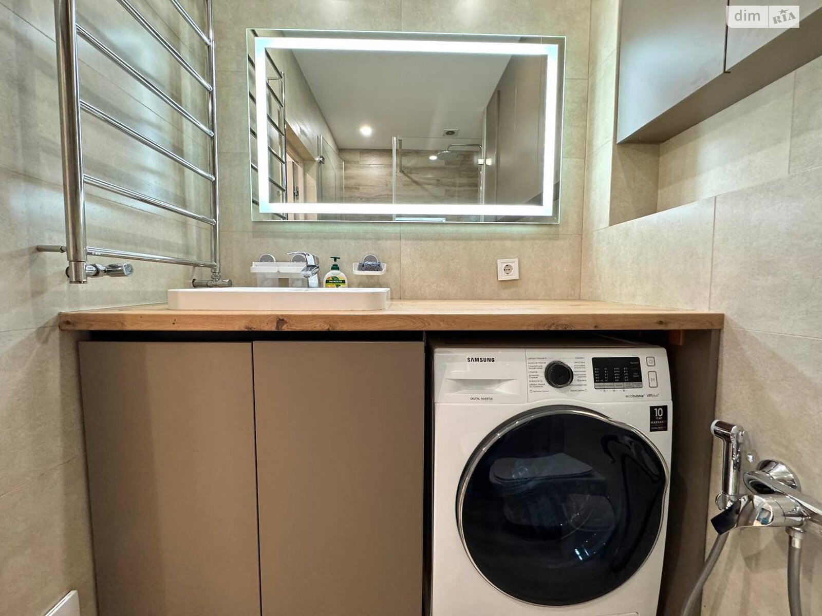 Продажа двухкомнатной квартиры в Львове, на просп. Черновола Вячеслава 69, фото 1 Продажа двухкомнатной квартиры в Львове, на просп. Черновола Вячеслава 69, фото 1