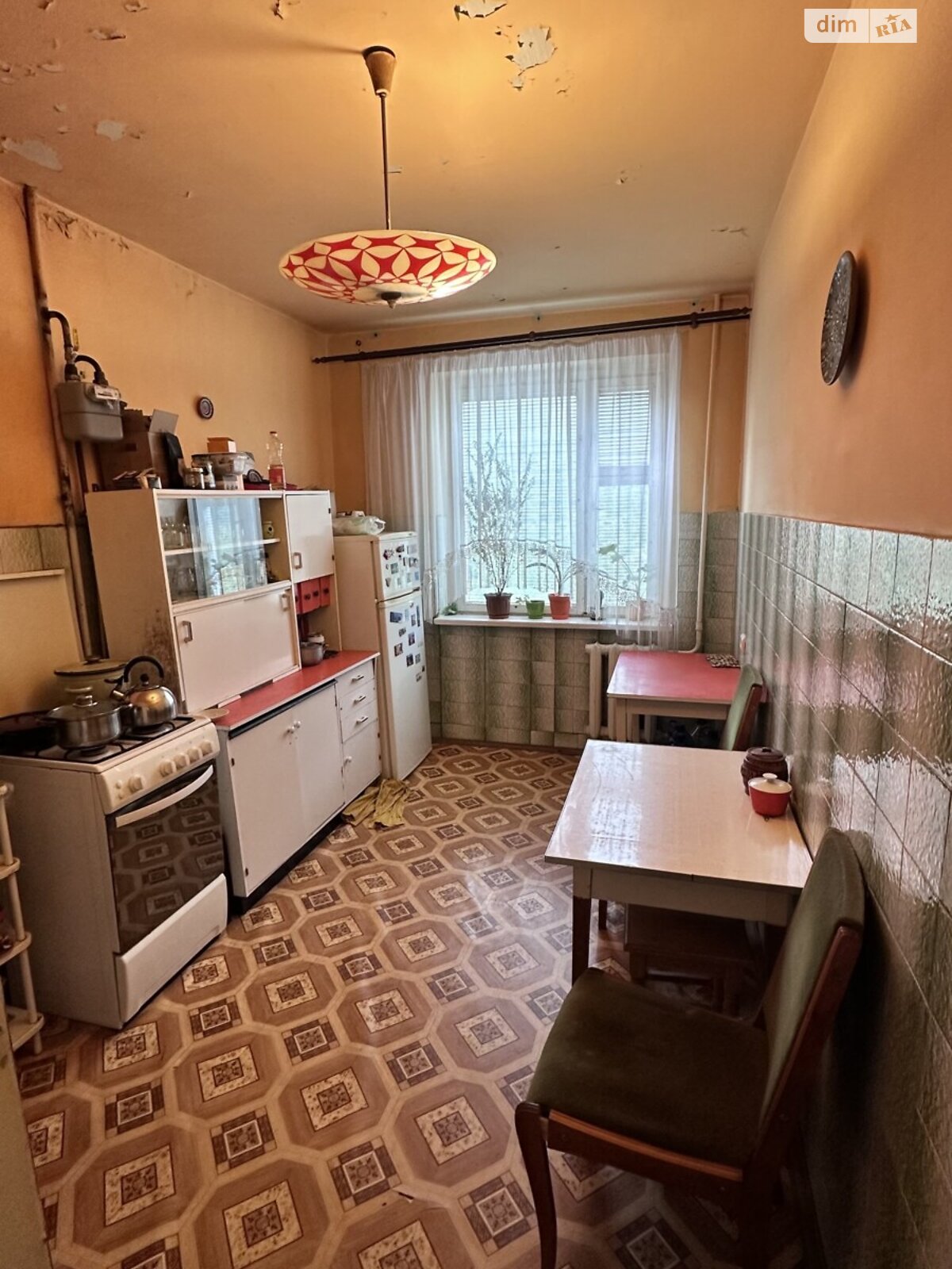 Продаж чотирикімнатної квартири в Львові, на вул. Чукаріна 22, фото 1 Продаж чотирикімнатної квартири в Львові, на вул. Чукаріна 22, фото 1