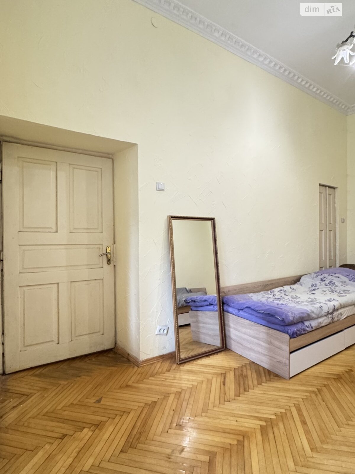 Продажа двухкомнатной квартиры в Львове, на ул. Федьковича, район Франковский фото 1 Продажа двухкомнатной квартиры в Львове, на ул. Федьковича, район Франковский фото 1